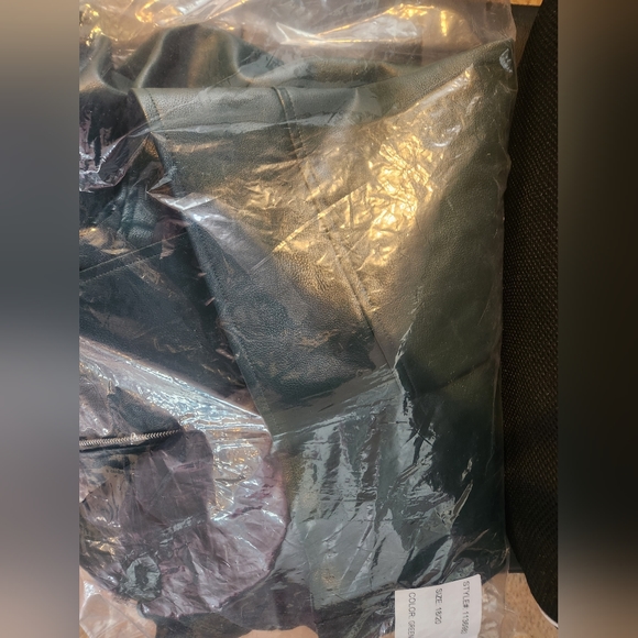 🆕️ NWT Green Faux-Leather Moto Jacket Lane Bryant Size 18/20 - Picture 9 of 11